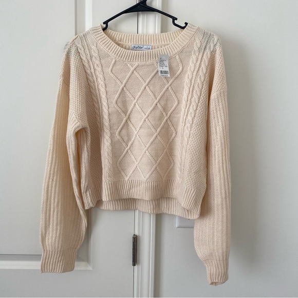 Aster Tops - Aster Crop Sweater Size Large Beige in color